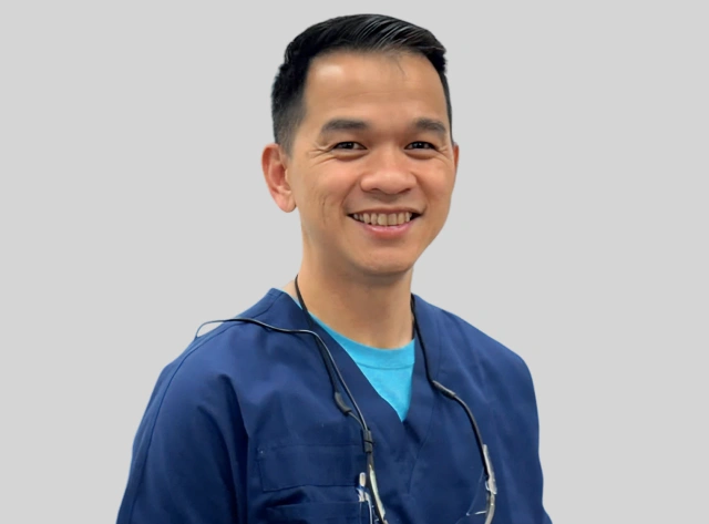 Portrait image of Dr Phil Nguyen